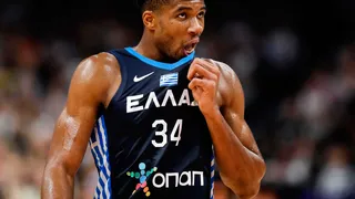 Giannis Antetokounmpo forfait pour la Coupe du monde