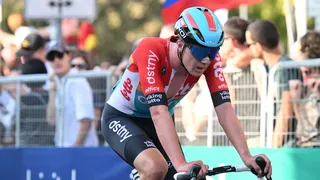 Cyclisme : Maxim Van Gils suspendu !