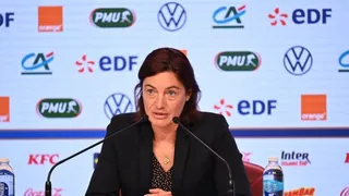 Équipe de France (F) : Diacre se passe d’Amandine Henry pour le prochain rassemblement !