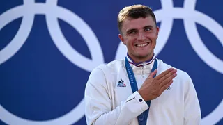 JO 2024 : Nicolas Gestin prend la médaille d’or en canoë-kayak slalom C1
