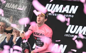 Gains Giro 2025 : combien d’argent va remporter Simon Yates ?