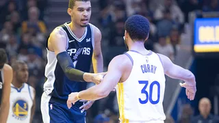 NBA : un lieutenant de Victor Wembanyama avec Stephen Curry, les Spurs tremblent