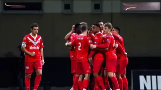 Un supporter de Valenciennes (Ligue 2) frappé par un…. joueur !