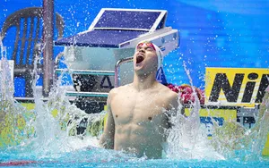 Natation JO Paris 2024 : un champion olympique mis de côté par son pays