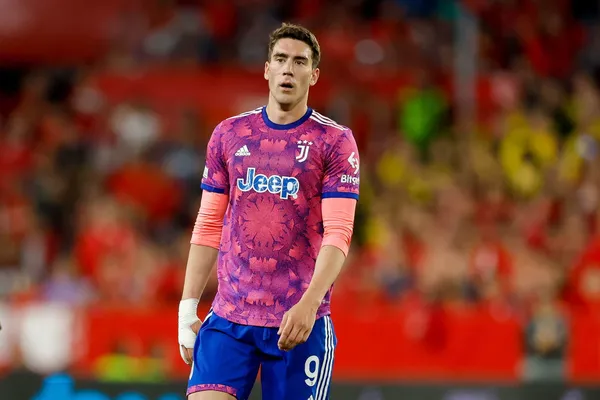 Durant ce mercato estival, le PSG aimerait notamment recruter Dusan Vlahovic, la pépite de la Juventus Turin, et Johan Bakayoko, l'un des talents du PSV Eindhoven (iconsport)