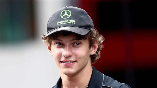 F1 : l’annonce tonitruante de Julien Fébreau sur Kimi Antonelli