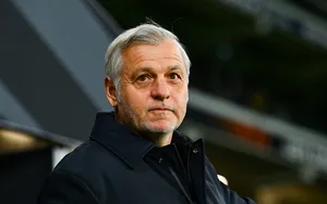 LOSC : Bruno Genesio recadre fermement le patron des DVE !