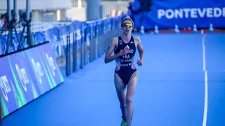 Triathlon : Cassandre Beaugrand triomphe à Hambourg !