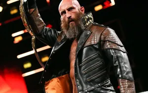 Tommaso Ciampa : Merci Champion !