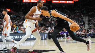 NBA : Durant, Antetokounmpo, Yabusele… les fans des Spurs perdent patience
