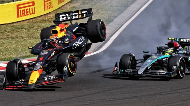 F1 : Les images impressionnantes de l’accrochage entre Verstappen et Hamilton