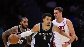 NBA : Victor Wembanyama limité, Tidjane Salaün et Pacôme Dadiet brillent !