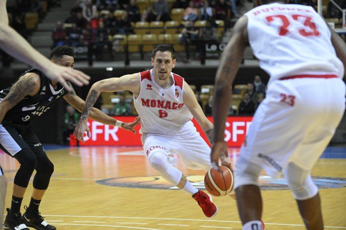 Monaco s'est imposé largement à Strasbourg lors de la 32e journée de Jeep Elite