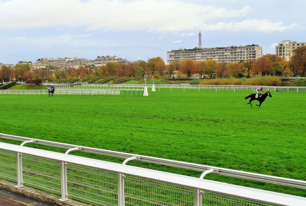 A l'arrivée du Prix Maurice Gillois, il est difficile de prendre le deuxième en photo