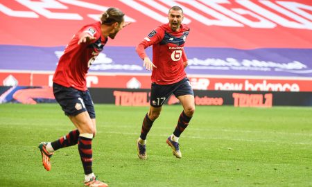 Burak et Yazici après le deuxième but du LOSC