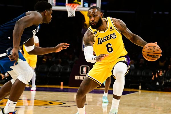 LeBron James est le guide des Lakers (iconsport)