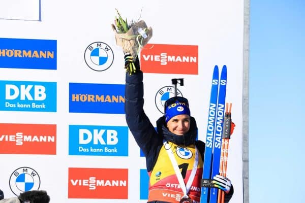 Le Gros Globe pour Julia Simon ! (iconsport)