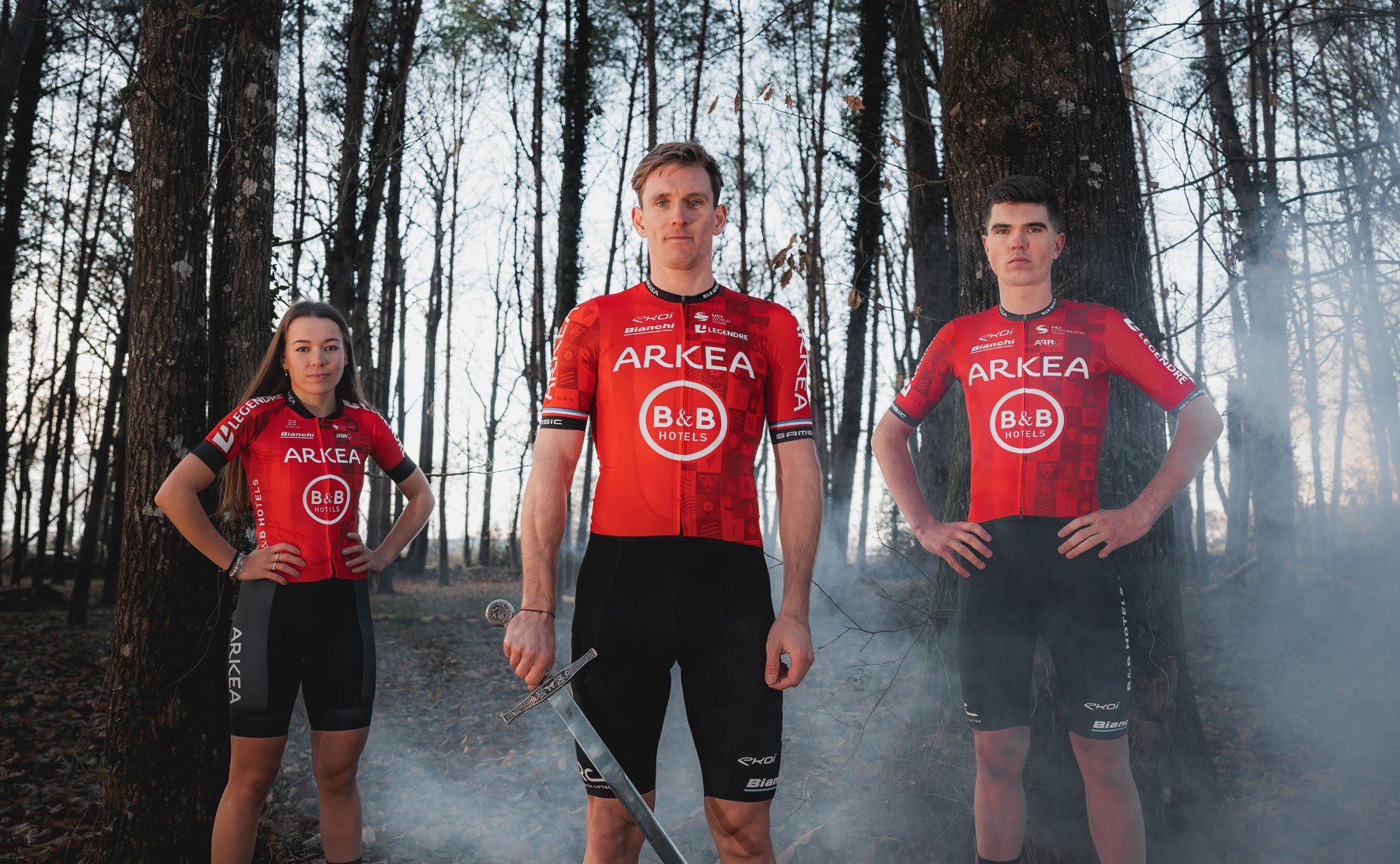 Cyclisme Arkéa B&B Hôtels présente son nouveau maillot